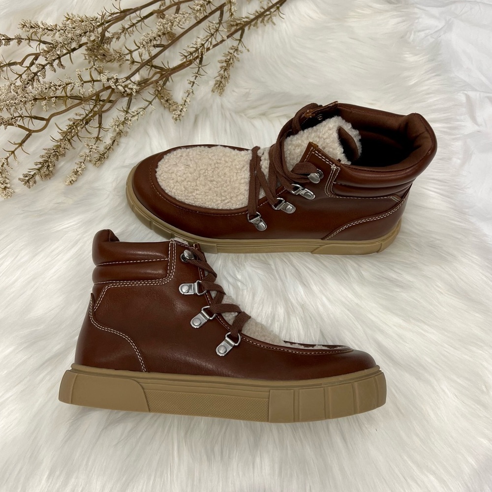 Universal Threads | Brown Sherpa Kimber Boots